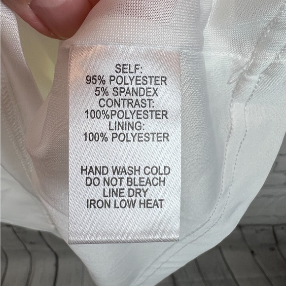 Lulu's White Sheer Sleeve Dress Size M - Picture 4 of 7